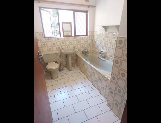 3 BEDROOM HOUSE RENTED IN NYALA PARK